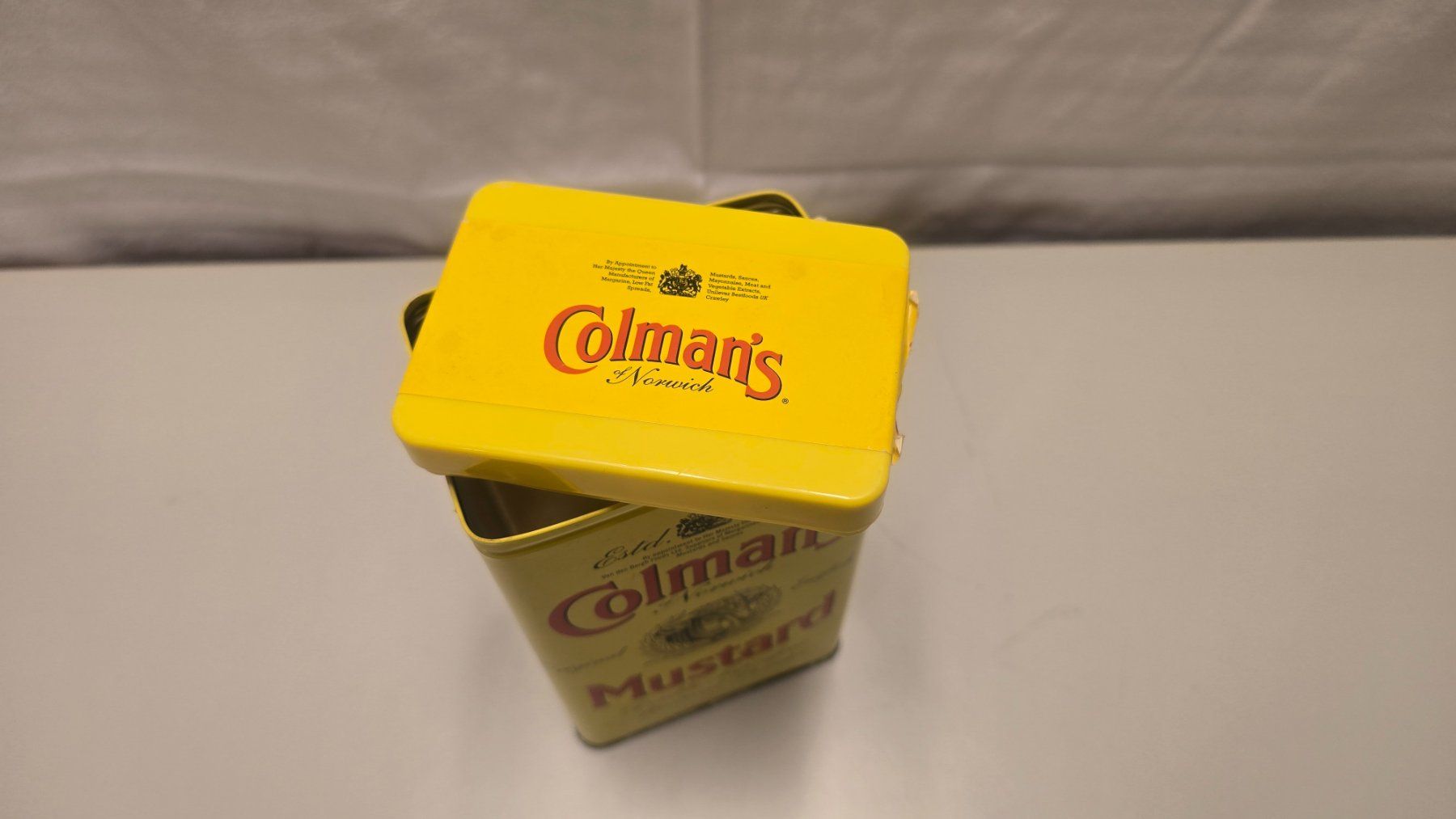 Cucine complete: Colman's Senf Dose, Limited Edition, gelb – Usato da Zürich venduto da Bobesfee 2