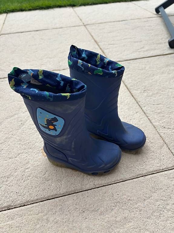 Scarpe per ragazzi: Bottes taille 24-25 – Usato da Chapelle-s-Moudon venduto da vanesso 3