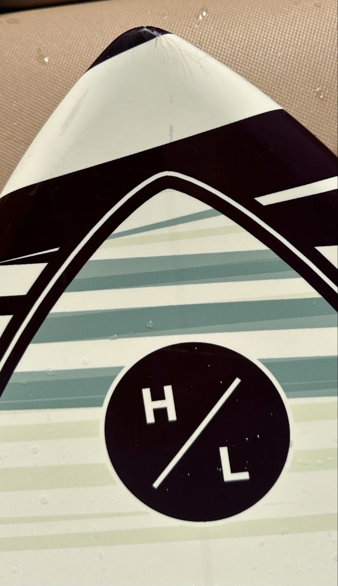 Hyperlite Planches de surf: Hyperlite Wakeboard Broadcast 135 – D'occasion à Thun par noggi87 4