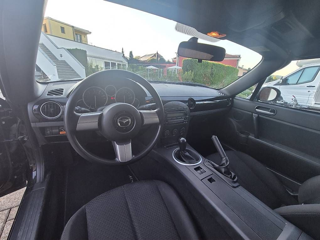 Automobili: Mazda mx5 1.8 2007 – Usato da Marsens venduto da cor_n8wx 2