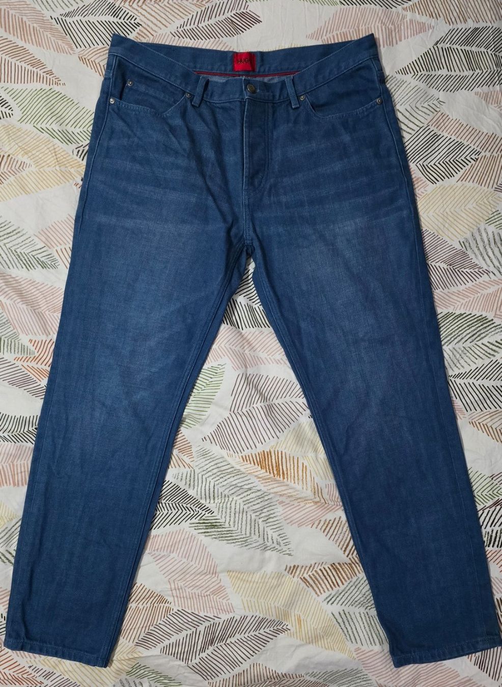 Hugo Boss Jeans: Hugo Jeans 34W 32 L – Gebraucht aus Felben-Wellhausen von LapFra2