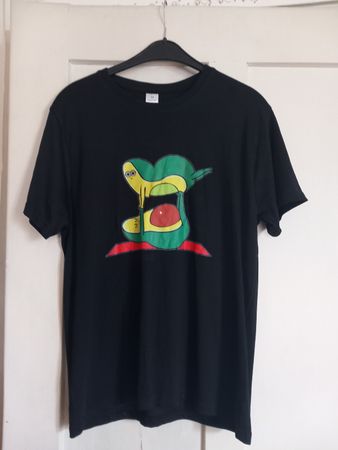 T t-shirt Avocados