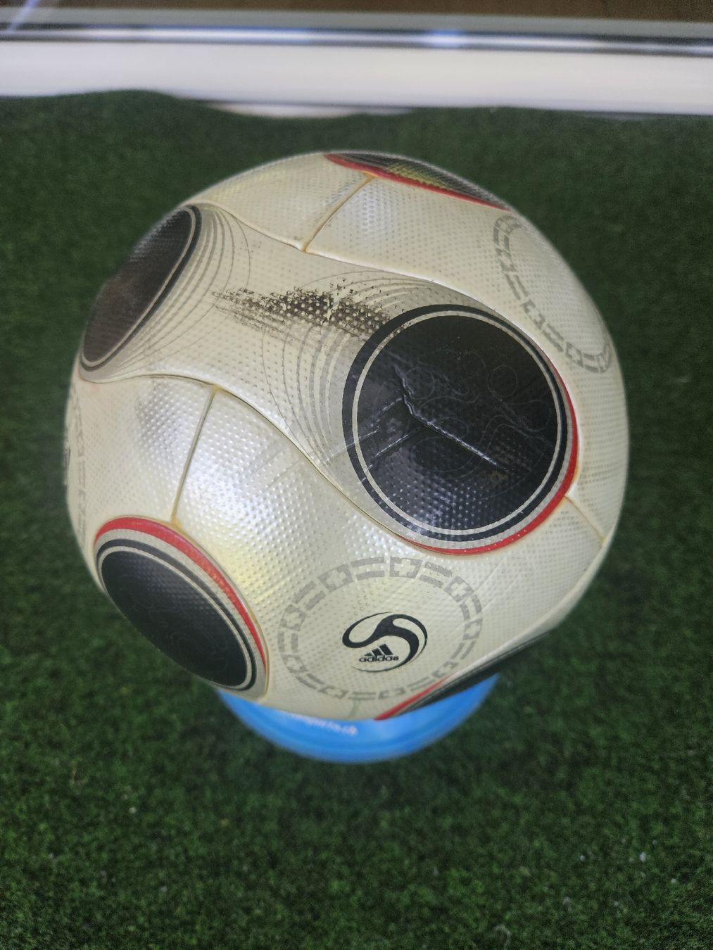 Adidas Palloni: Adidas EM 2008 Europass Matchball  – Difettoso da Emmenbrücke venduto da TopGato 3