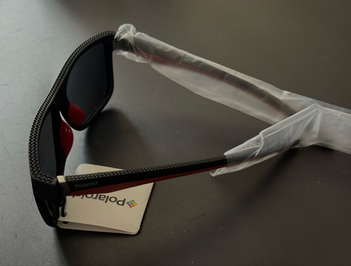 Polaroid Brillen & Gläser: Sonnenbrille – Neu und originalverpackt aus Thalwil von MB-7 2