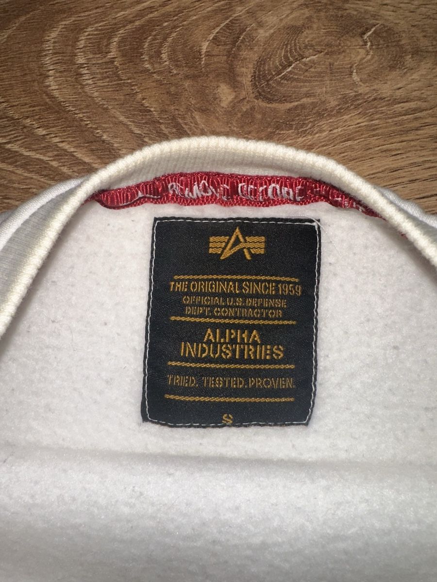 Alpha Industries Pullover & Sweatshirts: Alpha Industries Pullover – Gebraucht aus Wattwil von betsar.13 1