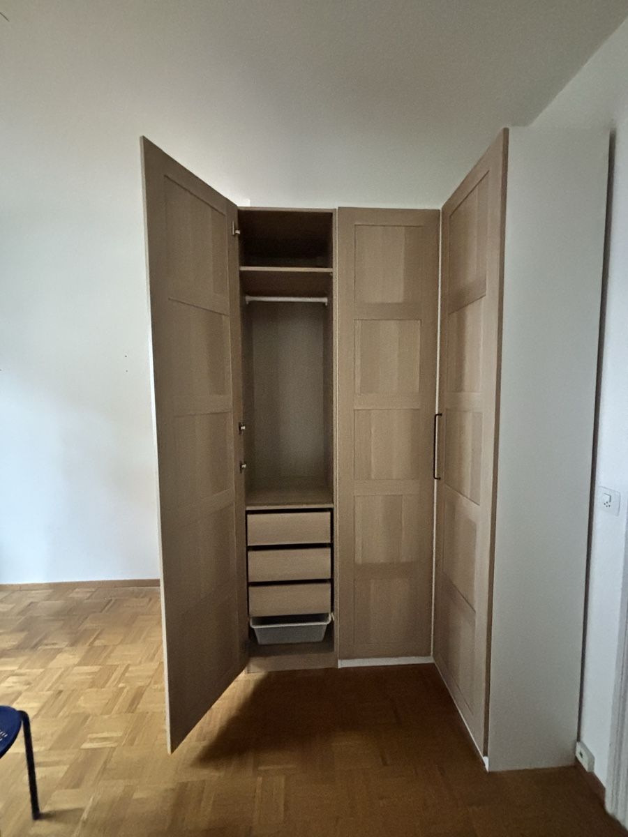 Schränke: IKEA PAX Eckschrank – Neu (gemäss Beschreibung) aus Zürich von nat_v7qz 1