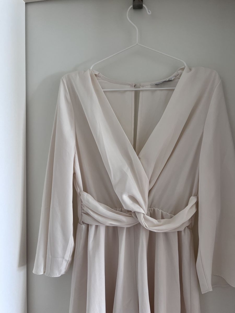 Stradivarius Tute: Sommerlicher Jumpsuit in Creme - Grösse S – Usato da Neuenhof venduto da UrbanBags 1