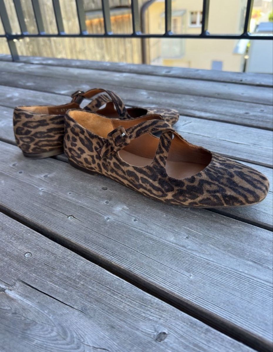 Scarpe da donna: Billi bi Ballerina Leo Print  – Usato da Arlesheim venduto da and_p9d8 2