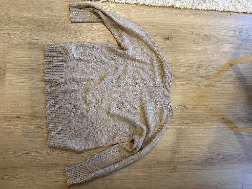 Maglioni & Felpe: Strickpulli beige  – Usato da Zürich venduto da chr_dkn7 1