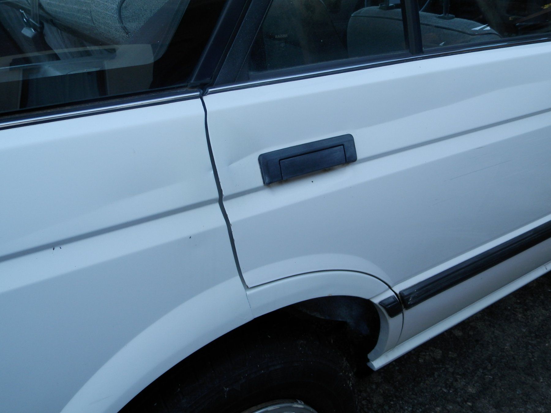 Nissan Automobili: NISSAN Sunny 4x4 1,6 – Usato da Goumoens la Ville venduto da bearna 2