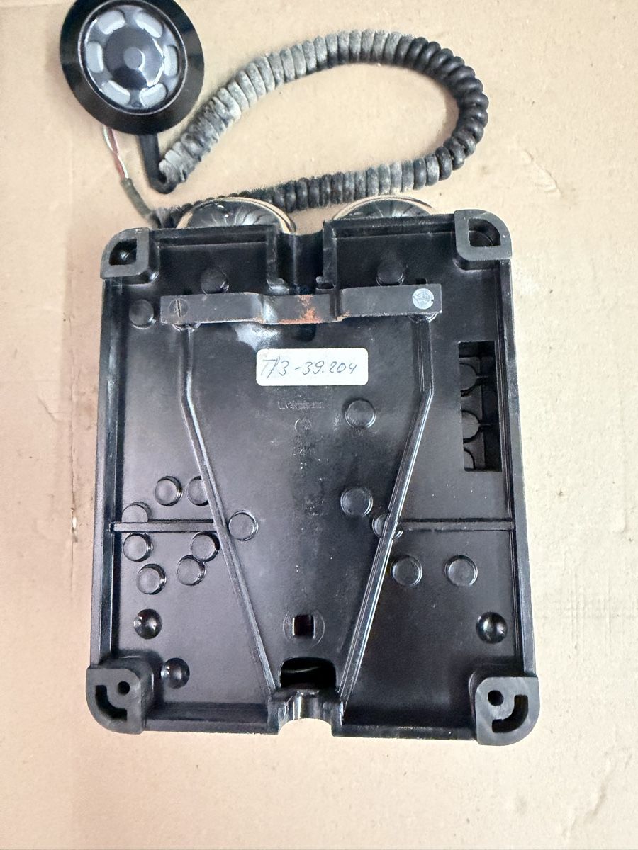 Telefoni: Altes Telefon Wandmodell mit Wählscheibe schwarz – Difettoso da Kreuzlingen venduto da Roller-Werkstatt 2