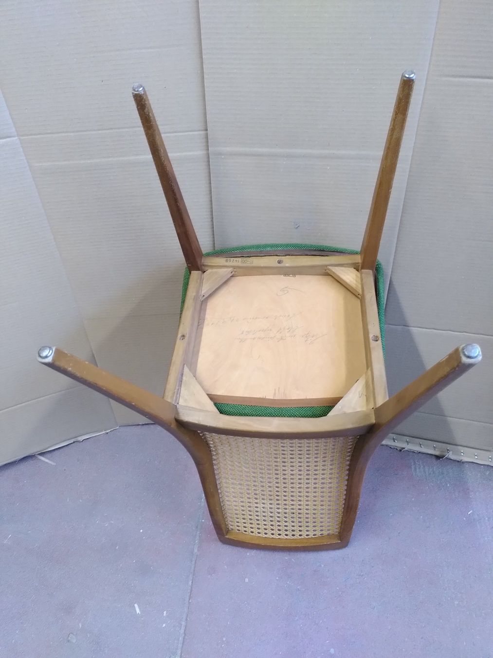 Sedie: 6 chaises vintages D+CO circa 1960 – Usato da Vuiteboeuf venduto da broticaire 4