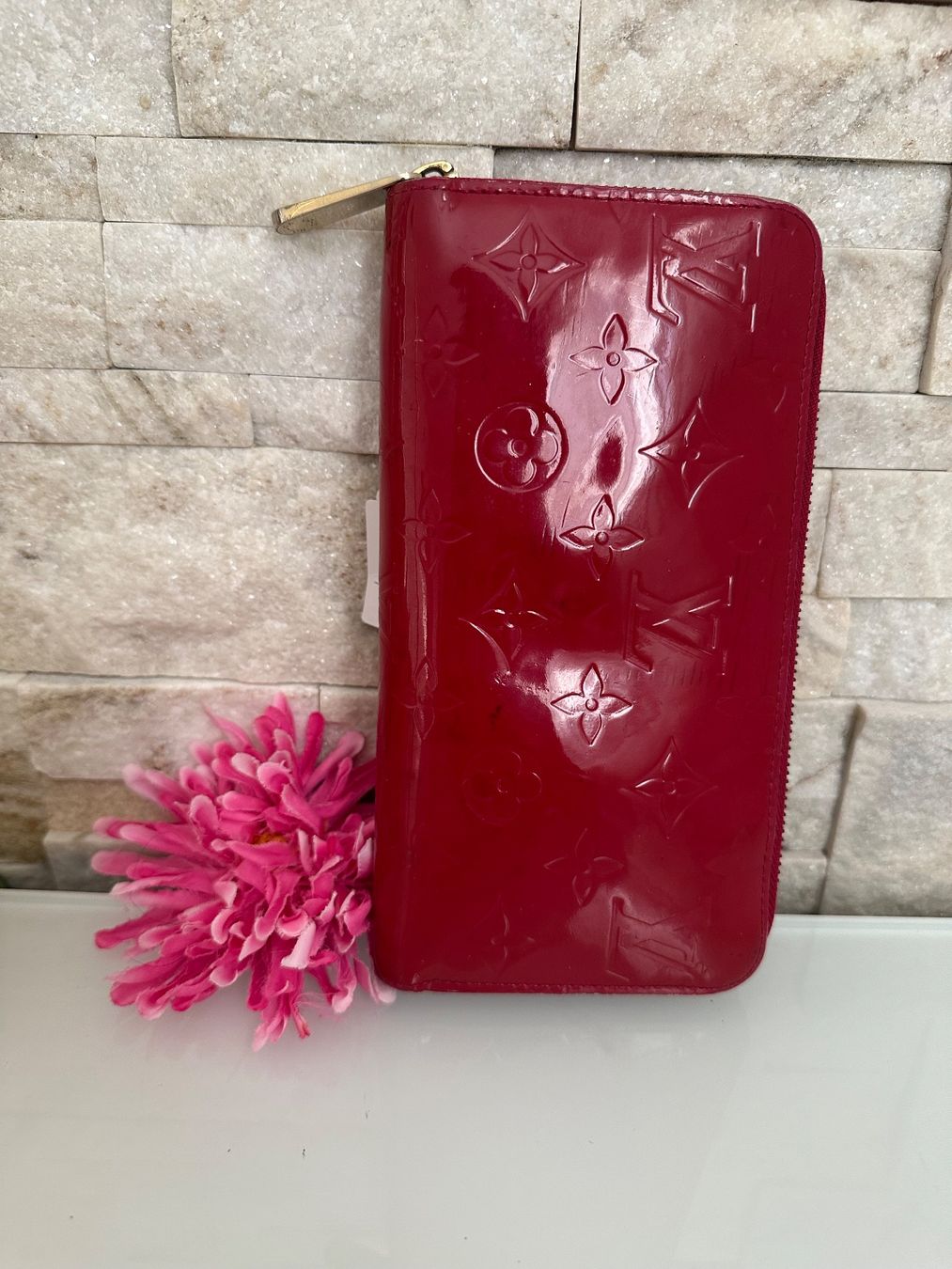 Louis Vuitton Portamonete: Louis Vuitton Long Wallet Zippy Vernis - Nr. 935 – Usato da Hittnau venduto da LuxAndMore