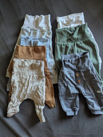 Set Babyhosen verschiedene Farben Grösse 56 gebraucht