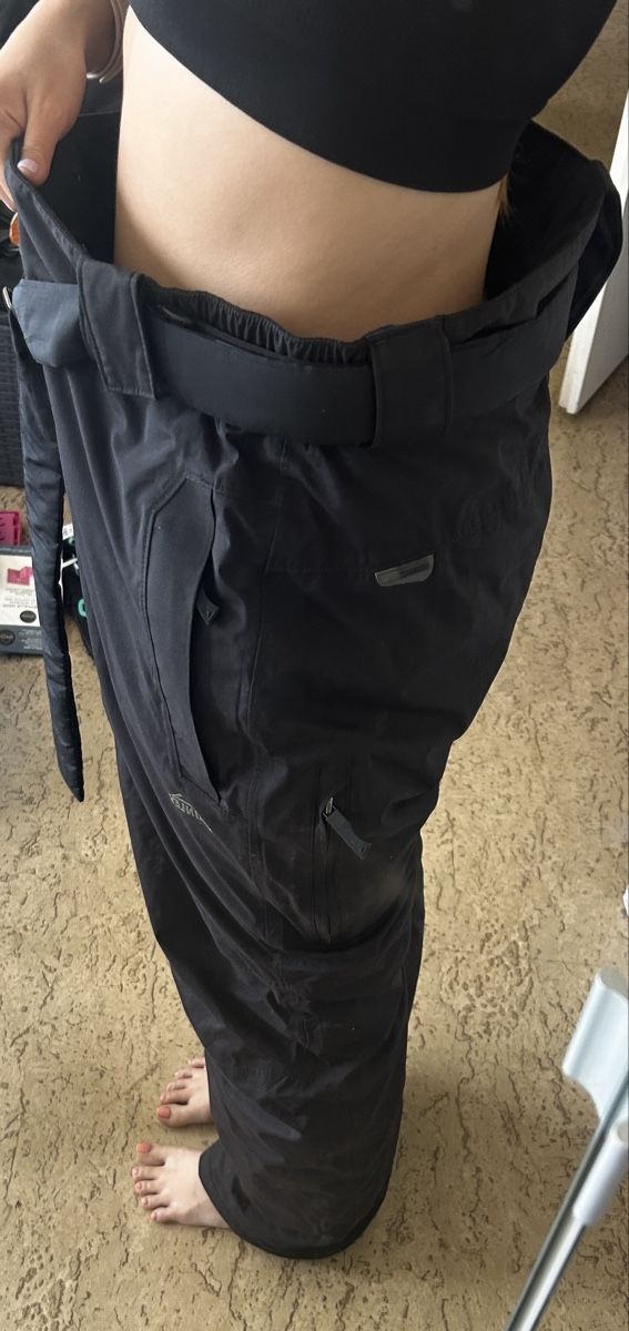 Mckinley Pantaloni: Schwarze Skihose von McKinley / Grösse L – Usato da Baden venduto da lilylein_ 7