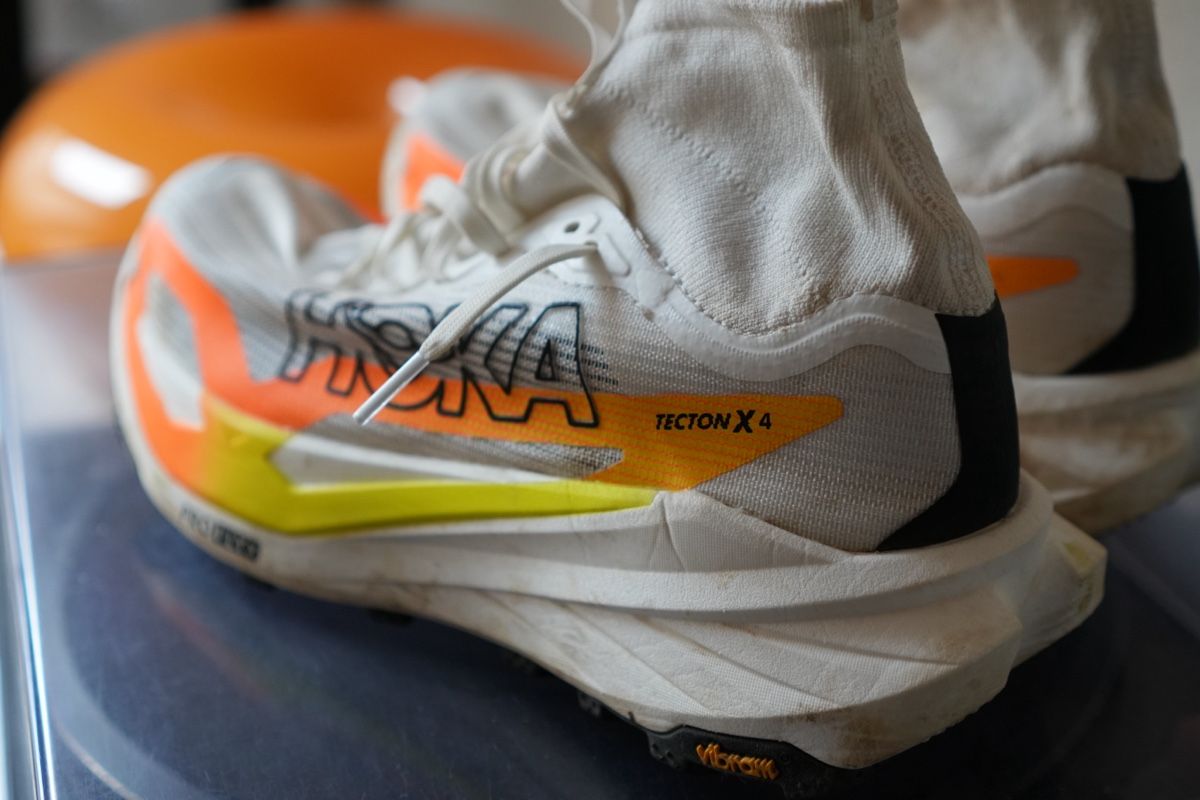 Hoka One One Scarpe da uomo: Hoka Tecton X4 – Usato da Zürich venduto da peterbonn 1