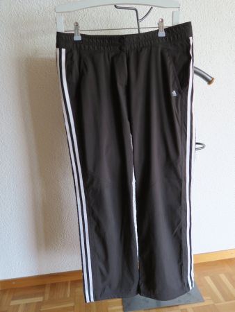 adidas Trainingshose Gr. 40 - top Zustand!