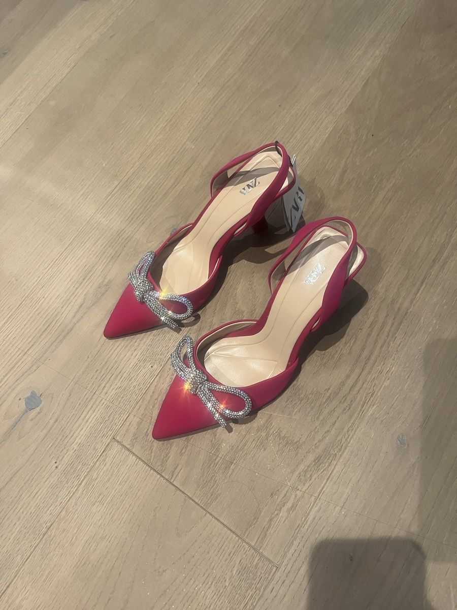 Scarpe da donna: Zara | Brand New | size 36 – Nuovo e nell'imballaggio originale da Kloten venduto da Sz.Cz11