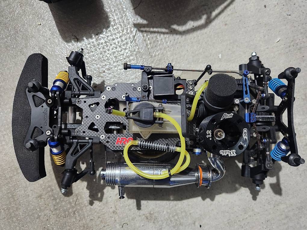 Modellismo RC: Kyosho V-one RRR CRF – Usato da Renens VD venduto da aligrapefruit