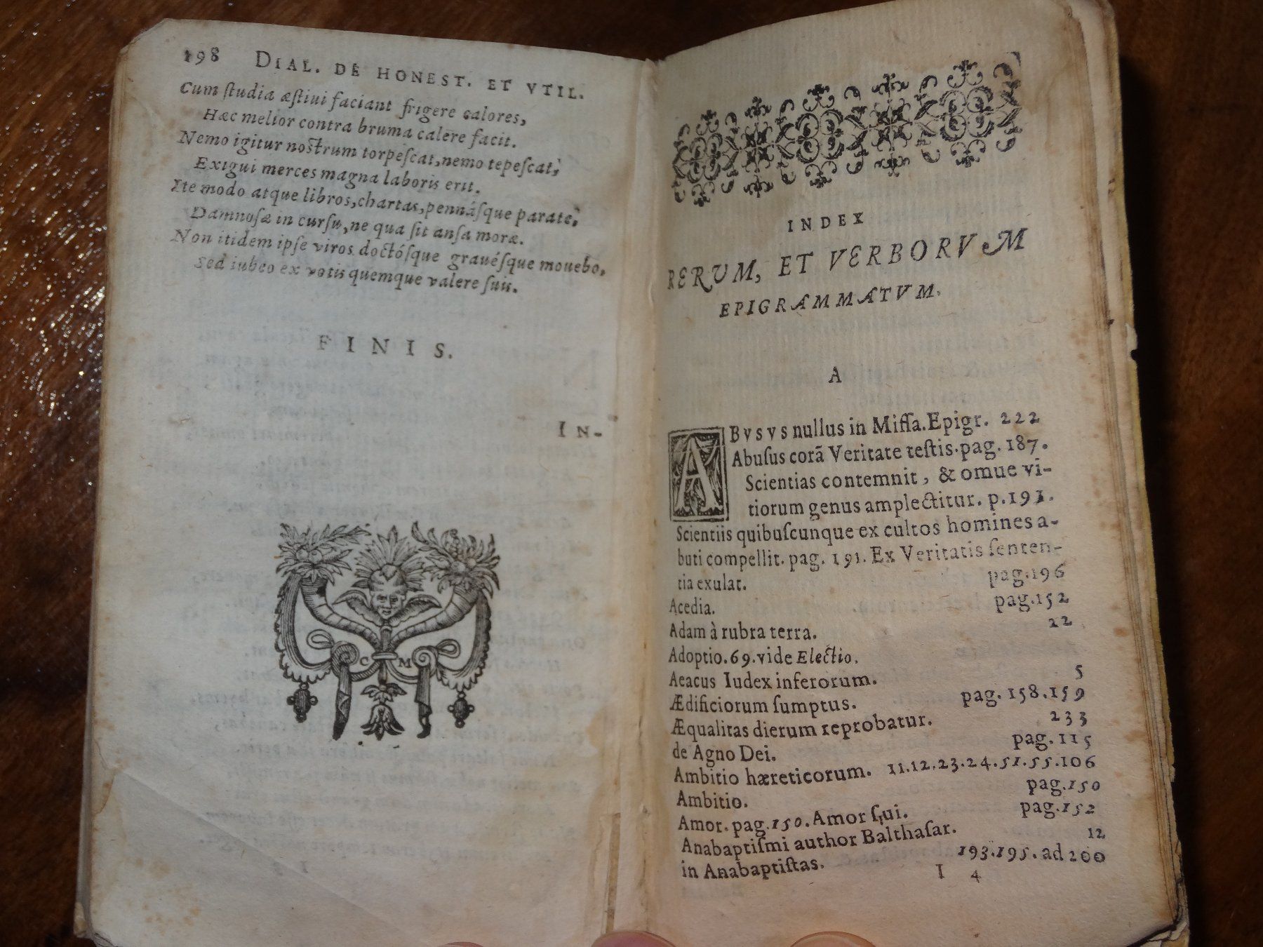 Bücher: Brevis tractatus de Jure, Rechtsbuch von 1582 – Gebraucht aus Muttenz von Mithrur 7