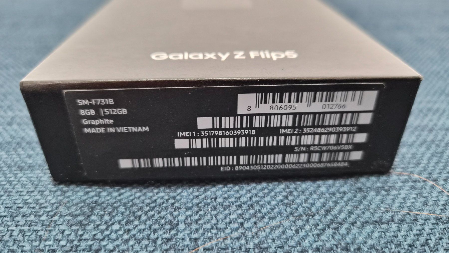 Samsung Telefoni cellulari / Smartphones: Samsung Galaxy Z Flip 5 – Usato da Bern venduto da kacepe 2