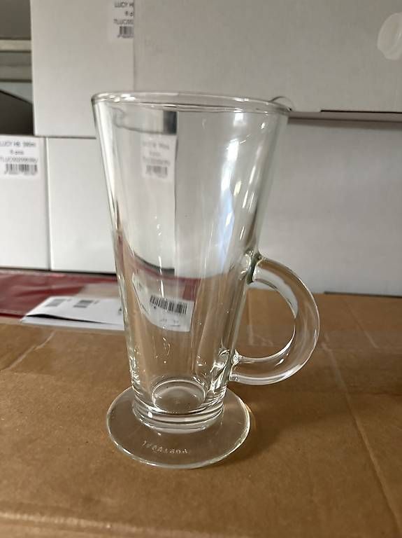 Verres: Tee oder Coupe-Gläser 25 St. – D'occasion à Steinen par mivori 1
