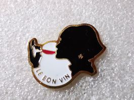 Ansteckpin 163: Le bon vin