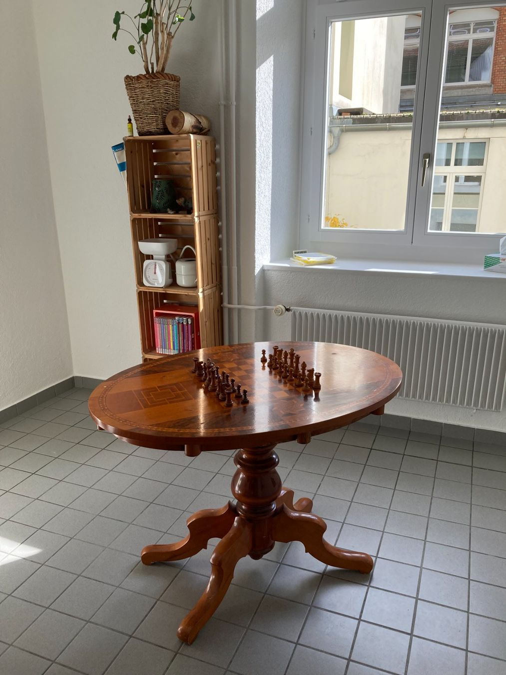 Tische: Sehr schöner Schachtisch, antik – Gebraucht aus Biel/Bienne von diagonals 6