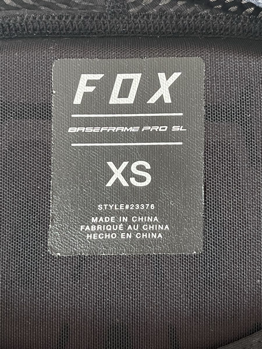 Fox Schutz & Schoner: Fox Baseframe Pro SL Protektorenweste Grösse XS – Gebraucht aus Frauenfeld von heyLani 3