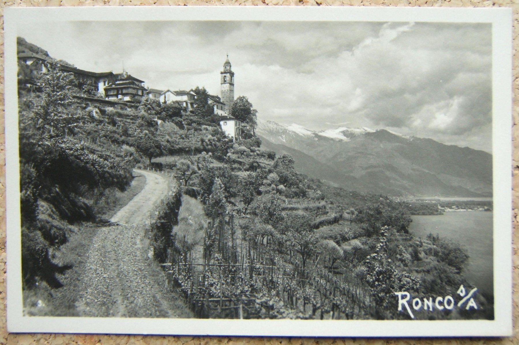 Cartoline postali: FOTO-AK RONCO S/A – Nuovo (secondo la descrizione) da Brunnen venduto da Nonne04