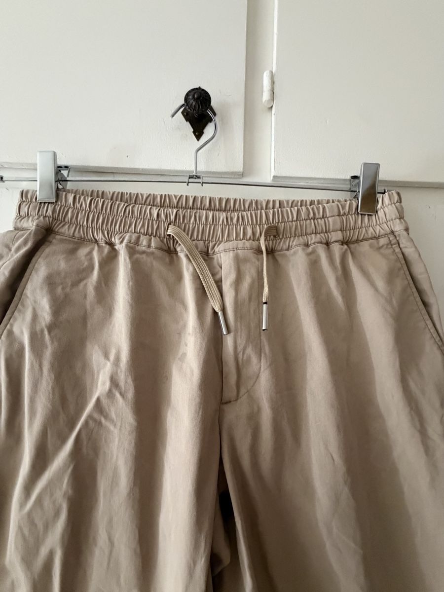 Sandro Pantaloni: Pantaloni Sandro Beige Taglia 38 Usati – Difettoso da Lugano venduto da can_xdd8