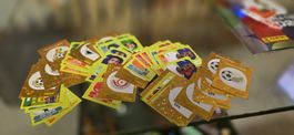 Panini-Aufkleber. Insgesamt 62. 