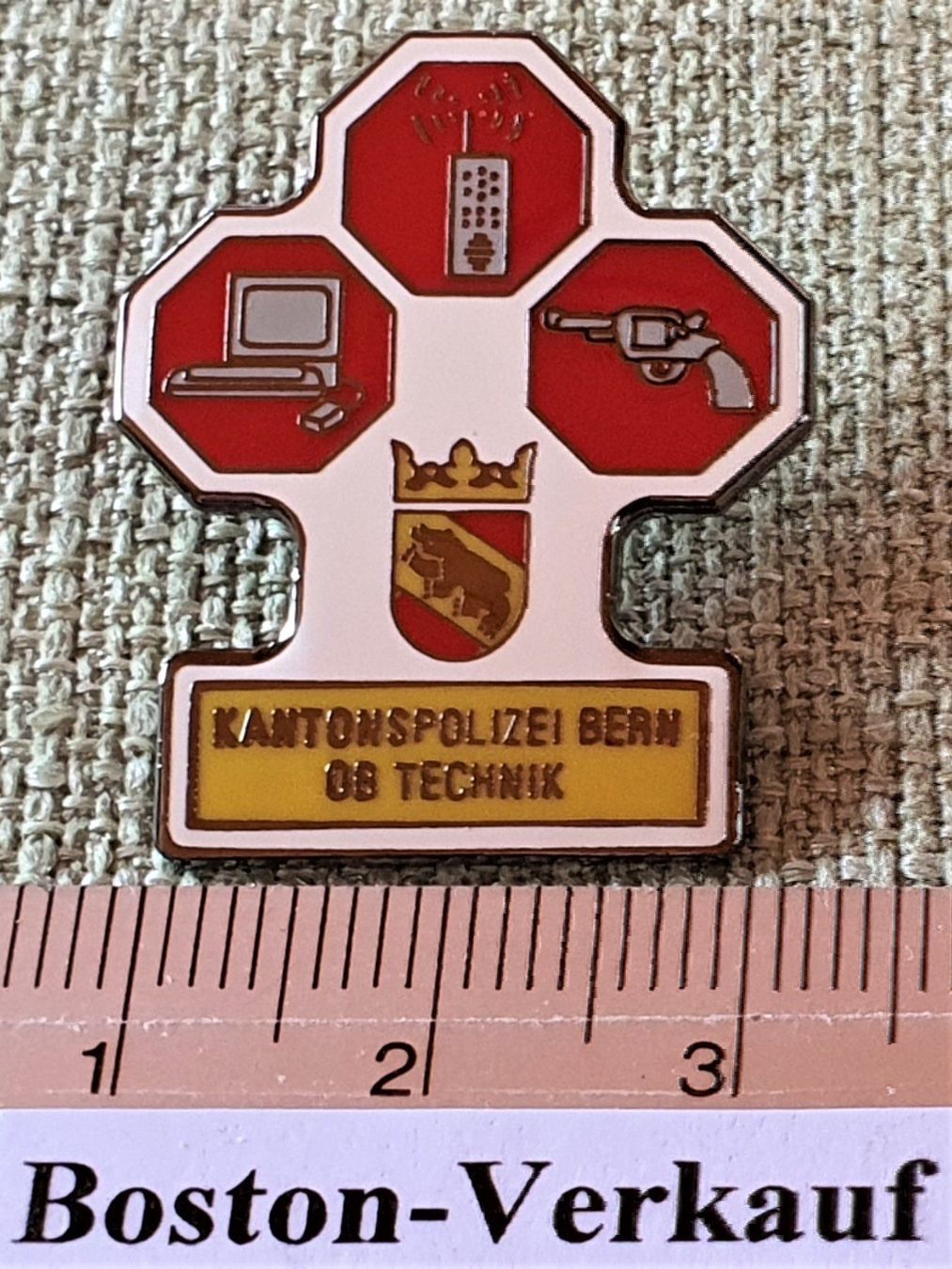Livres: E269 Pin Kantons Polizei Bern OB Technik – D'occasion à Reinach BL par Boston-Verkauf 1