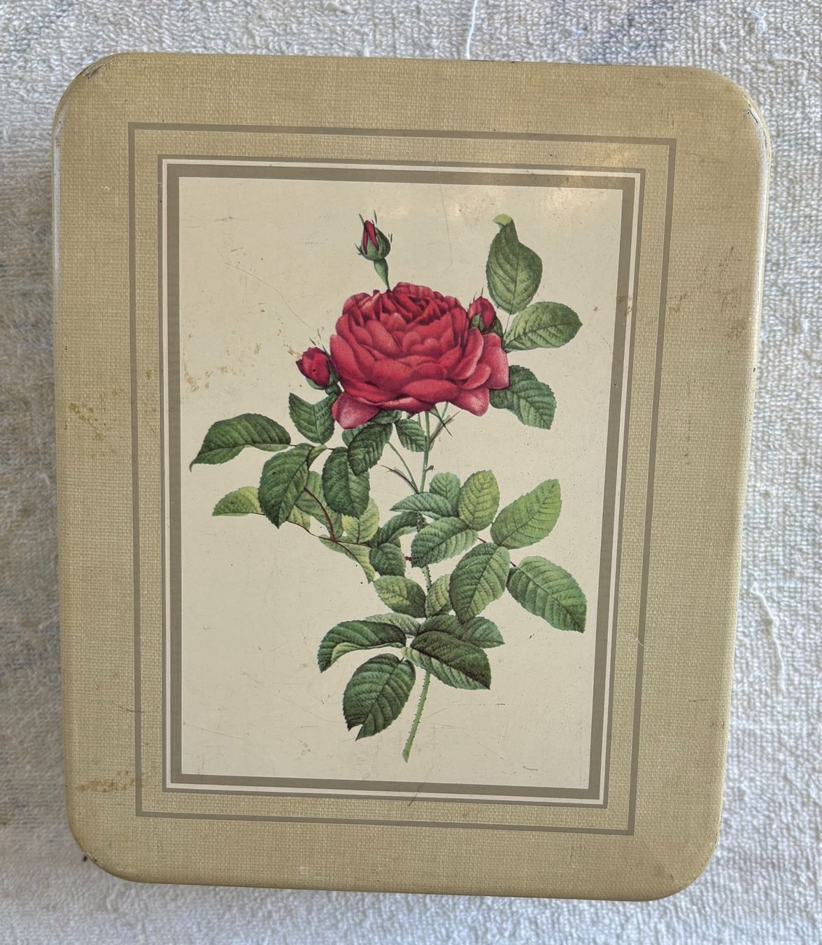 Barattoli: VINTAGE DOSE ROSENMOTIV – Usato da Ostermundigen venduto da Heavenmaus75