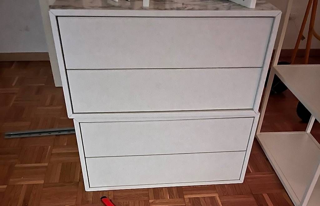 Cassettiere: Lot de 4 petits meubles IKEA – Usato da Genève venduto da cor_c92y