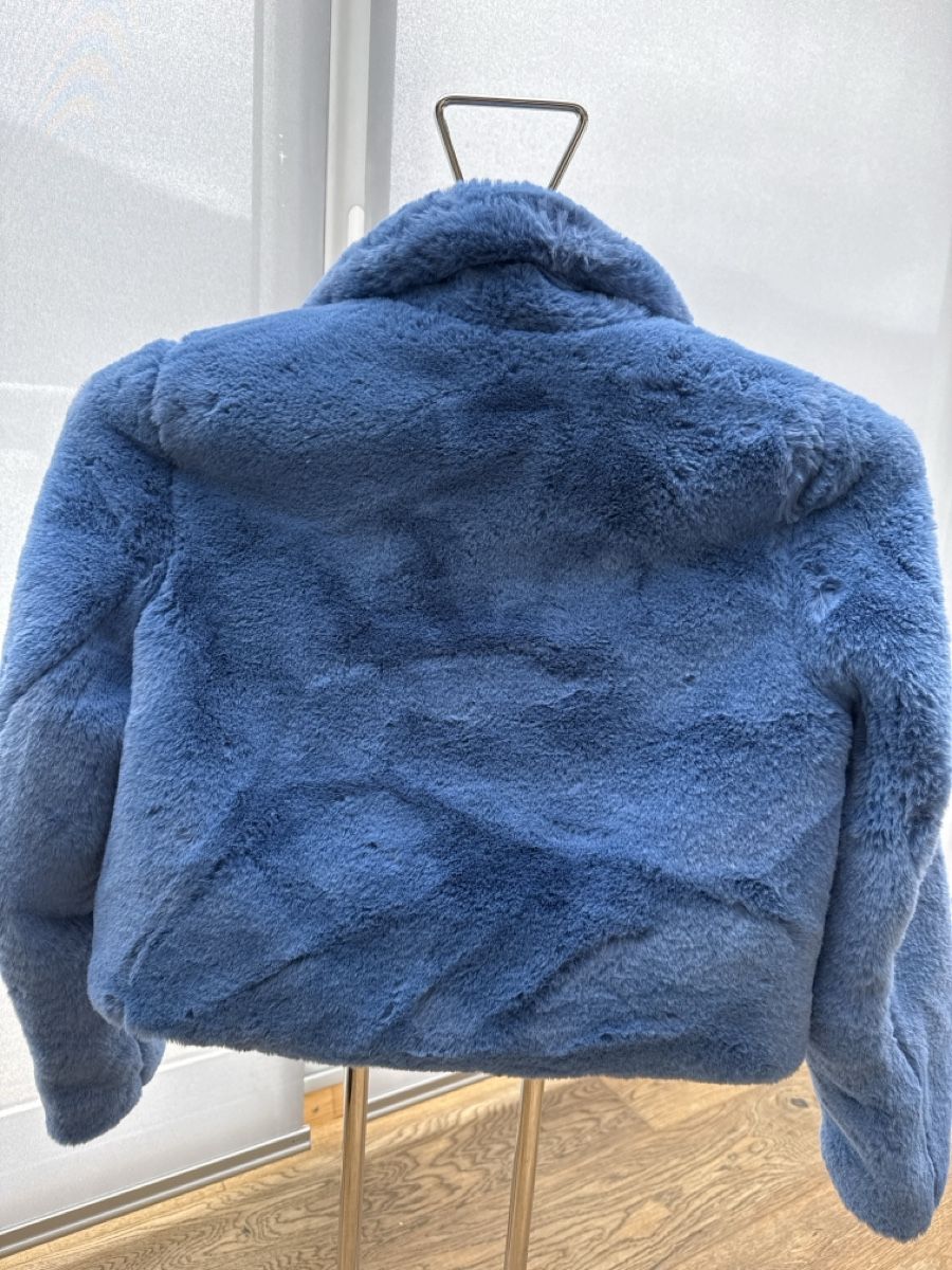 Zara Jacken: Giacca eco pelliccia corta  – Gebraucht aus Sion von marca75 1