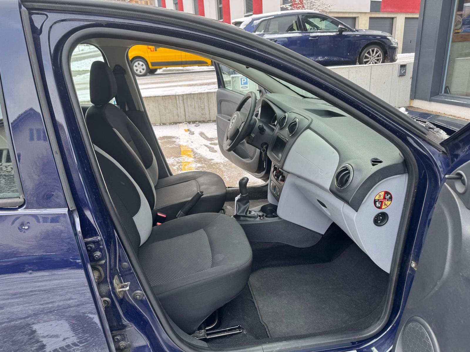 Dacia Automobili: Dacia Sandero 1.2 75 55KW – Usato da Couvet venduto da Geiser-Automobiles 4