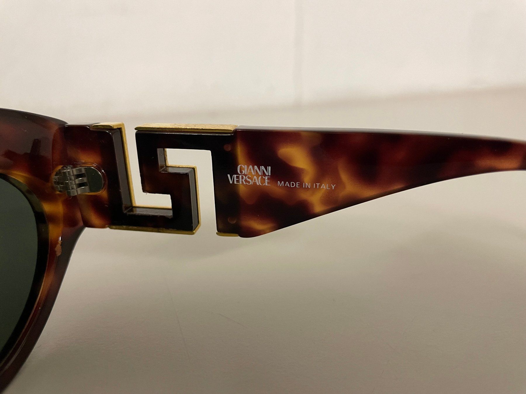 Versace Occhiali & Lenti: lunette GIANNI VERSACE MOD T74 Col 852 – Usato da La Croix (Lutry) venduto da netrajet 3