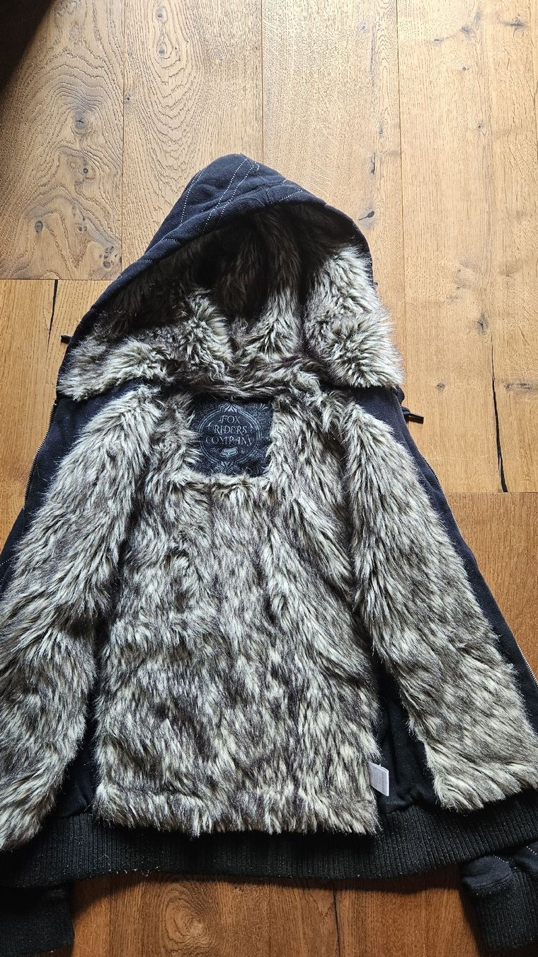Fox Maglioni & Felpe: Fox Riders Jacke Grösse M gefüttert  – Usato da Feusisberg venduto da Rosy8835 1