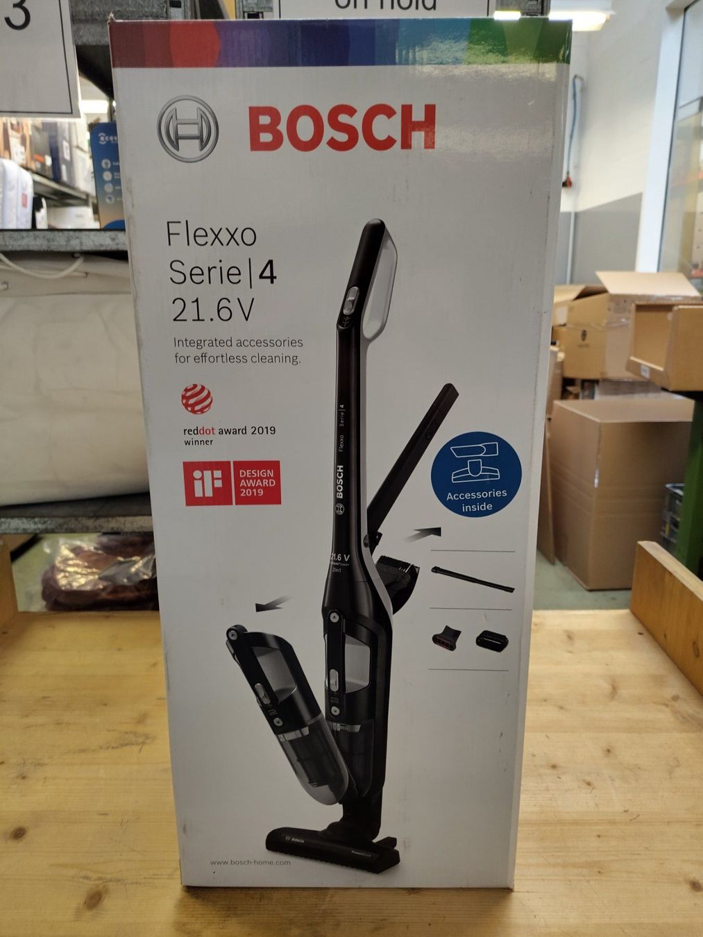 Bosch Aspirapolveri & Accessori: Bosch - Flexxo Serie 4, 21.6 V – Nuovo e nell'imballaggio originale da Dällikon venduto da Retouren_Resale