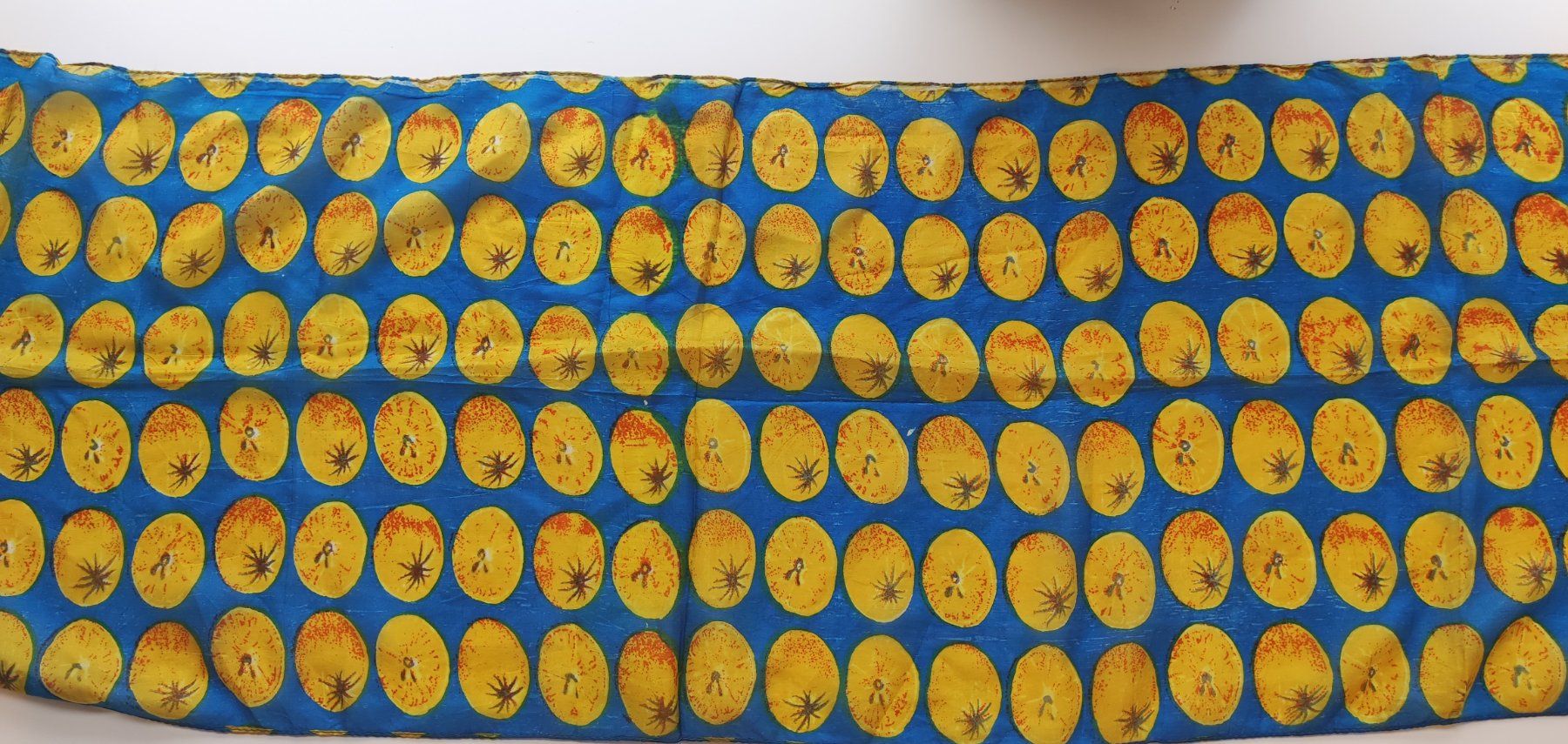 Foulards, Tücher & Schals: Foulard – Gebraucht aus Zug von LindaManga
