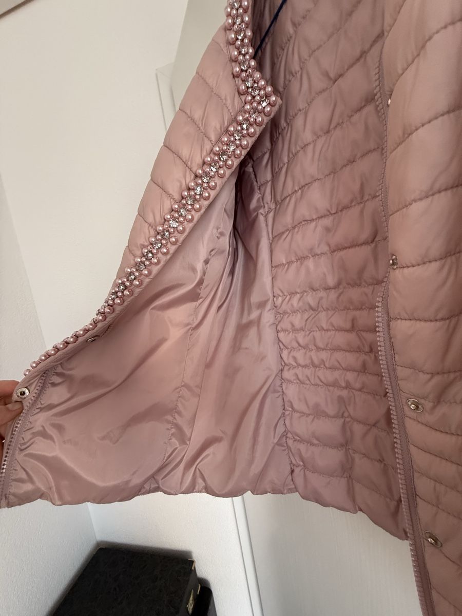 Giacche: Steppjacke rosa Grösse M mit Perlenbesatz – Usato da Boniswil venduto da EF250424