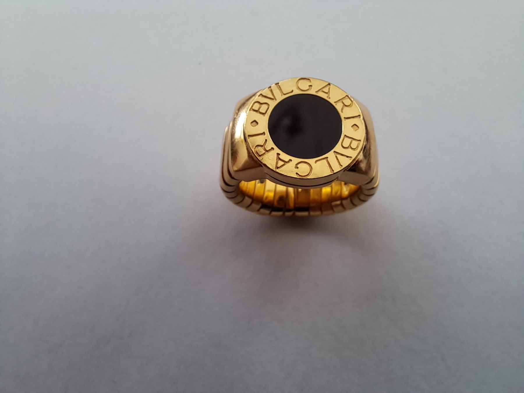 Bulgari Bagues: Schöner Bvlgari Ring – D'occasion à Pfäffikon ZH par Valsangiaccomo