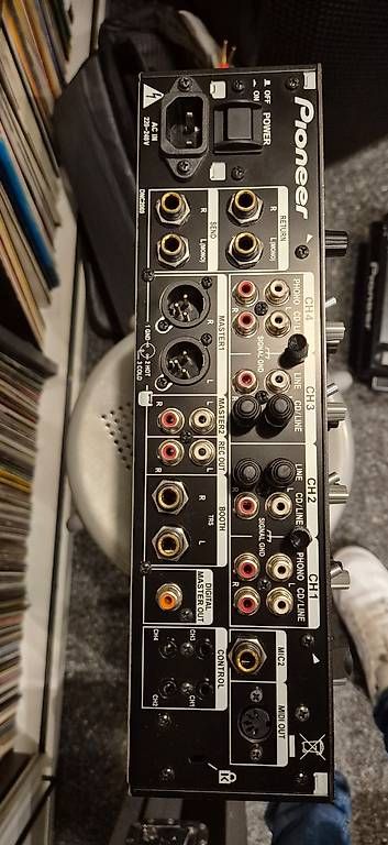 Console di mixaggio: Pioneer DJM-850 – Usato da Neuenhof venduto da Deluxesoul 3