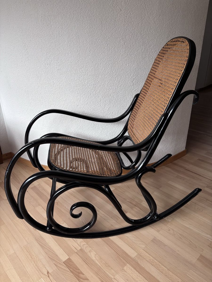 Stühle: Schaukelstuhl – Gebraucht aus Zürich von Cristobal203
