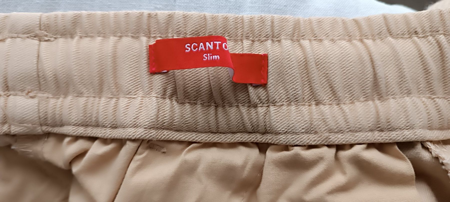 Tommy Hilfiger Pantaloni: Tommy Hilfiger Tommy Jeans – Nuovo (secondo la descrizione) da Pfungen venduto da pegbob 2
