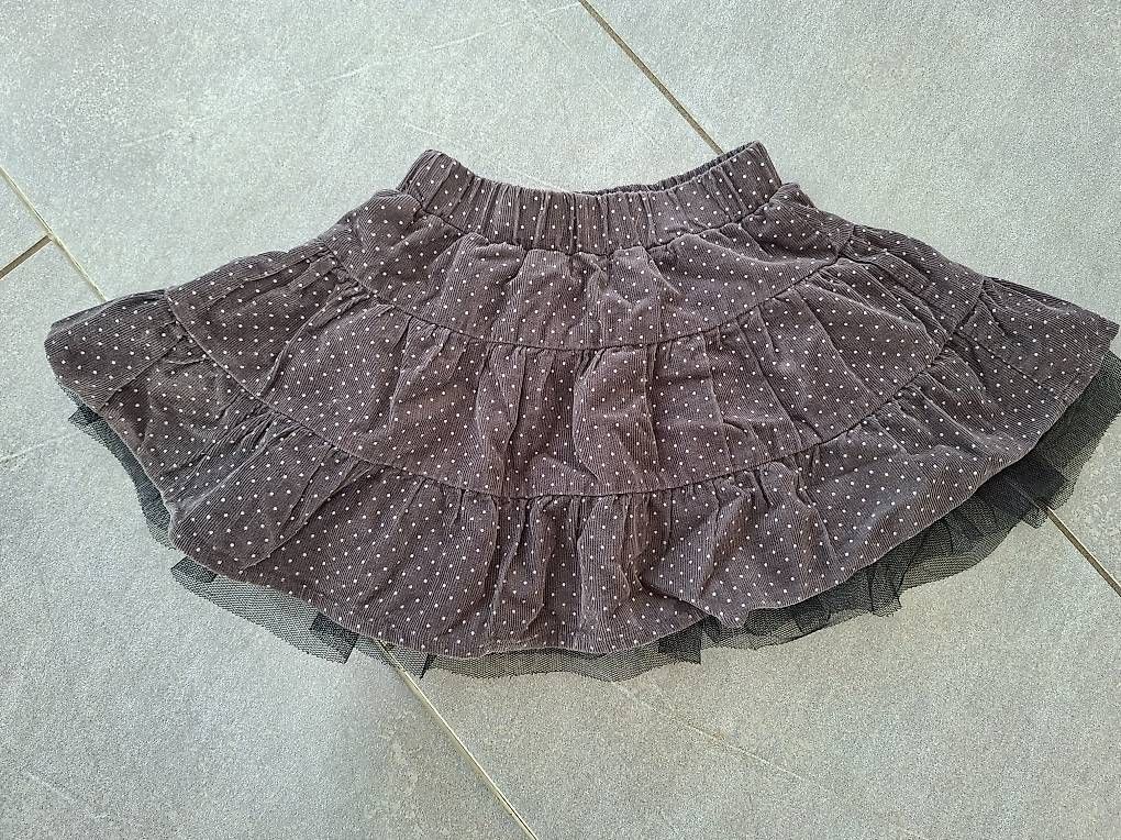 Robes et jupes: Jupe Gr. 80 – D'occasion à Andwil TG par Dorro