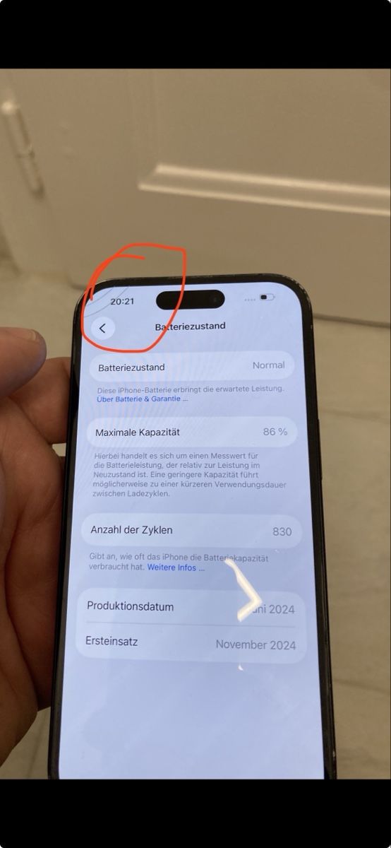 Apple Handys / Smartphones: iPhone 15 Display gebrochen  – Defekt aus Schaan von meh_zd8z