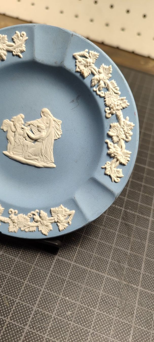 Portacenere: Wunderschöner alter Aschenbecher WEDGWOOD – Usato da Gelterkinden venduto da MYSTOREFORYOU4460 1