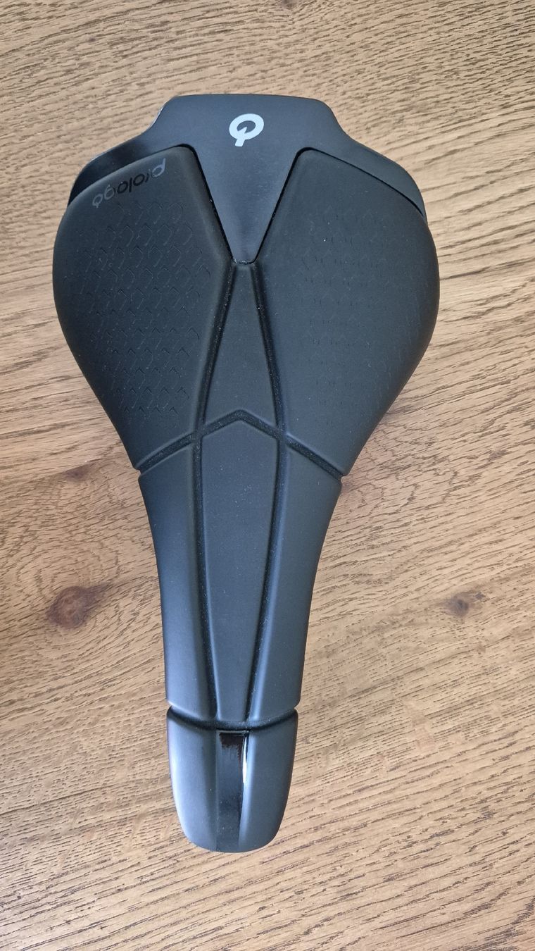 Pièces détachées: Prologo Velosattel schwarz – D'occasion à Liebefeld par Pacem 4